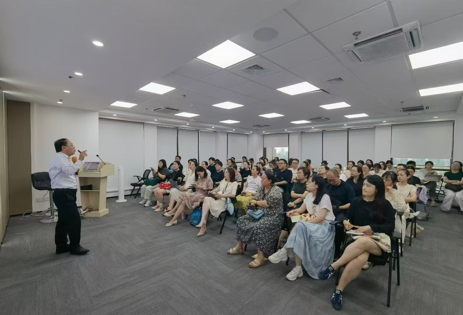 微信图片_20250902163106.jpg